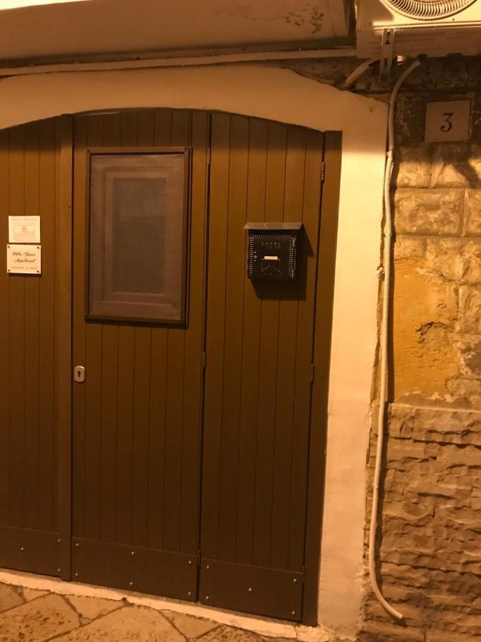 Pietra Bianca Appartment Bari Bagian luar foto