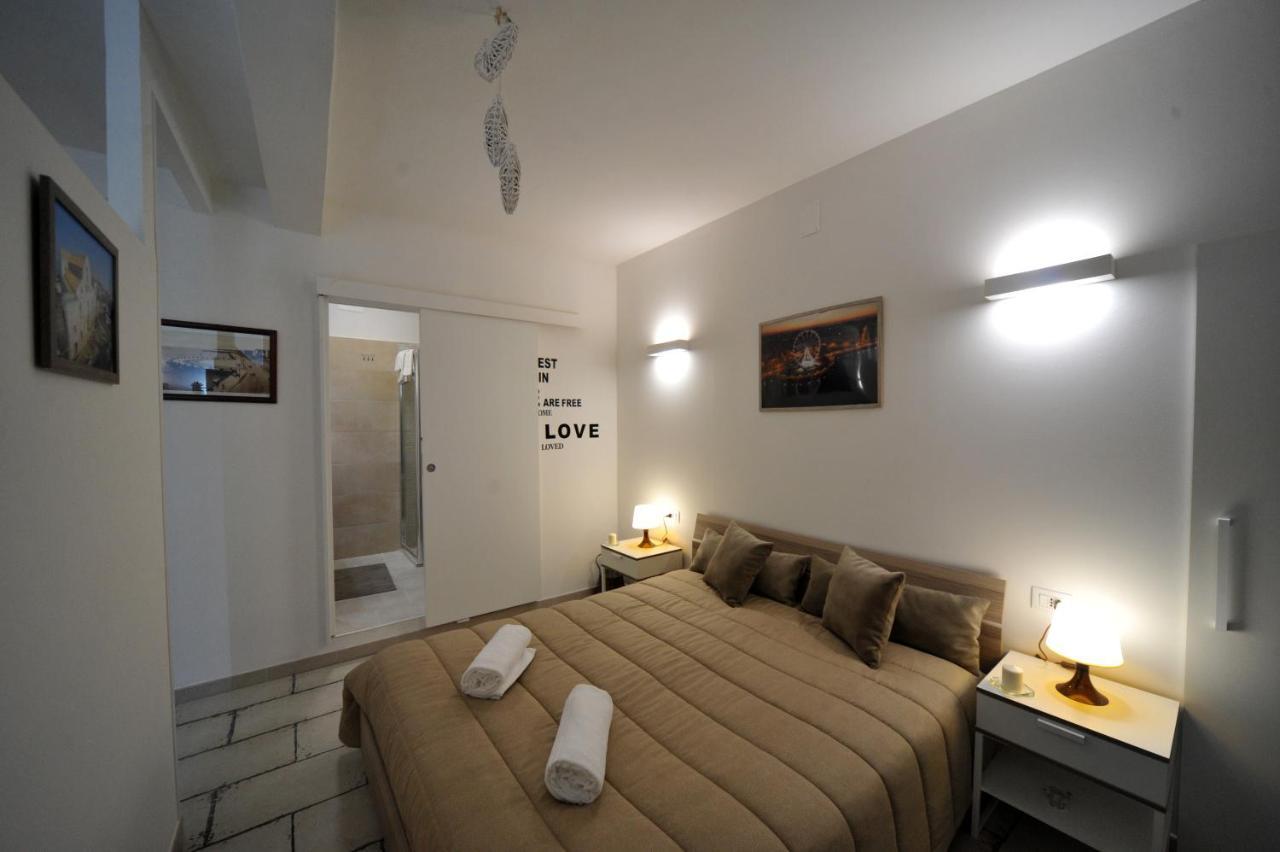 Pietra Bianca Appartment Bari Bagian luar foto